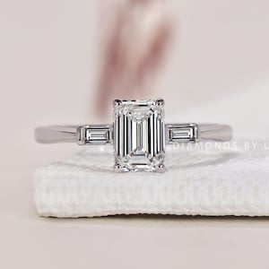 three stone ring
trilogy ring 
lab diamond ring