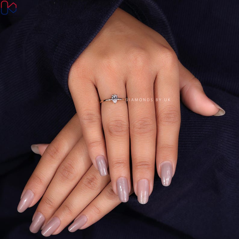 lab diamond engagement ring