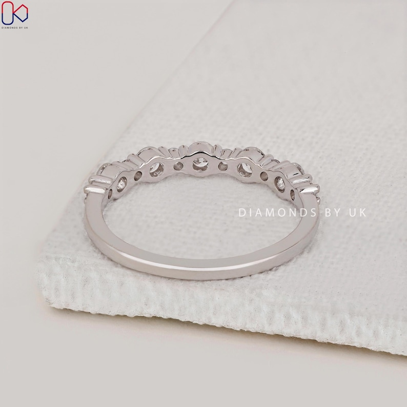 white gold ring 
rose gold ring
yellow colour gold ring