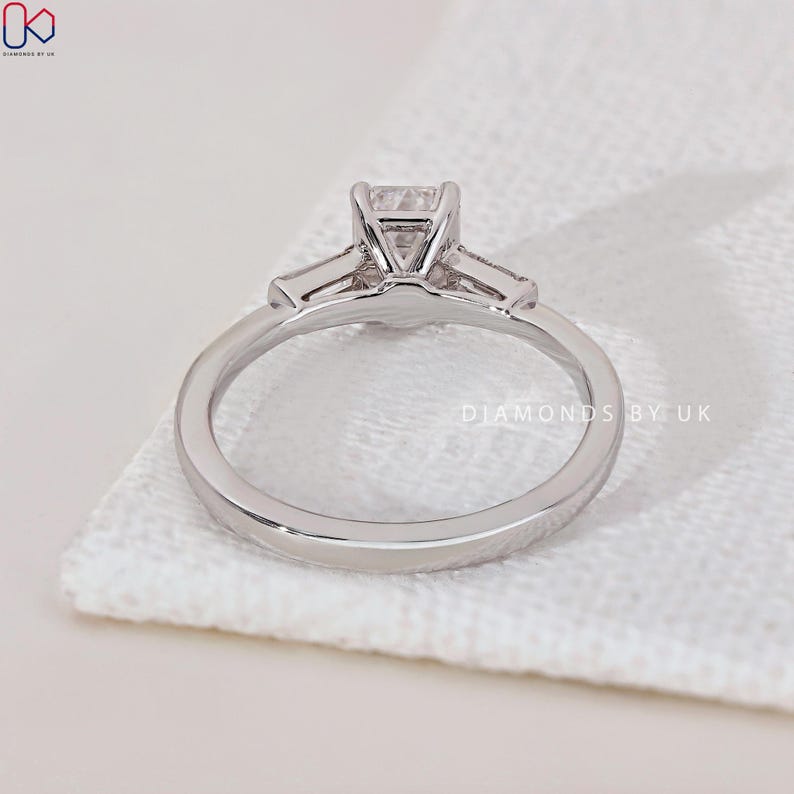lab grown diamond
10k solid gold ring