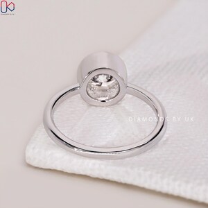 white gold ring 
rose gold ring
yellow colour gold ring