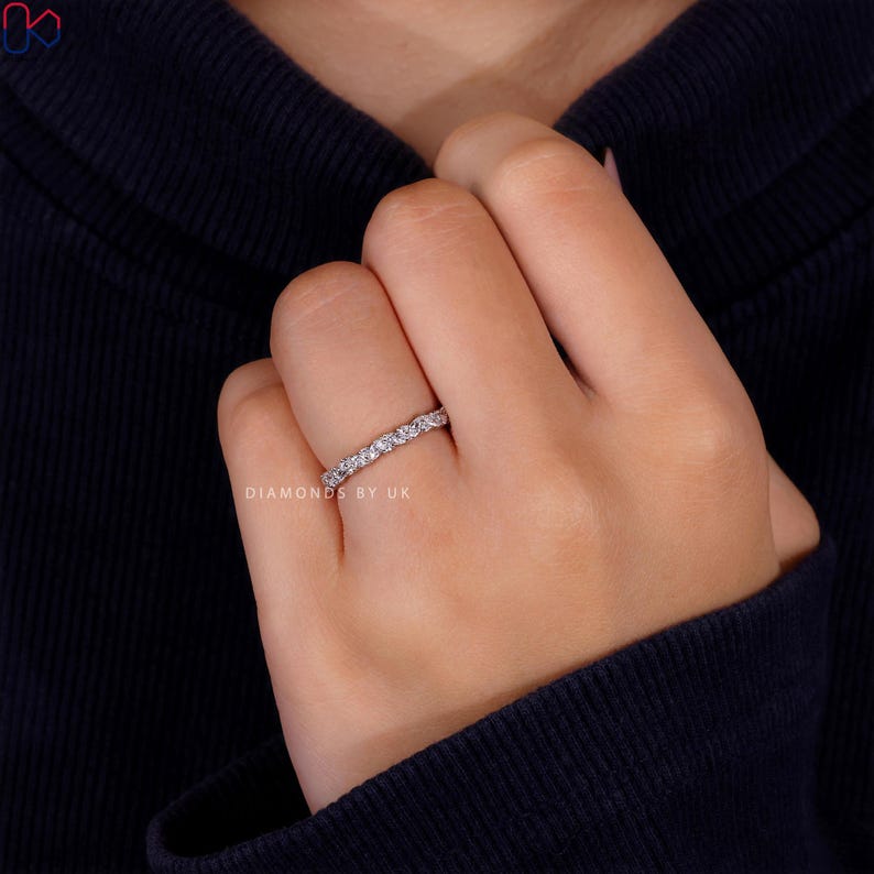diamond engagement ring
lab diamond