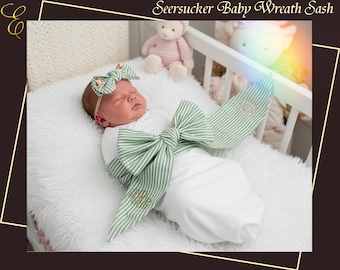 Personalisieren Sie Seersucker Baby Kranz Schärpe Monogramm Schärpe für Neugeborene Baby Foto Requisite Stickerei Kranz Schärpe Baby Shower Geschenk Geburtsanzeige
