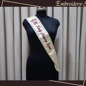 Écharpe personnalisée avec strass | Écharpe de concours brodée | Écharpe de fête pour événement | ceinture d'anniversaire | Écharpe de demoiselle d'honneur | Ceinture de remise des diplômes de broderie