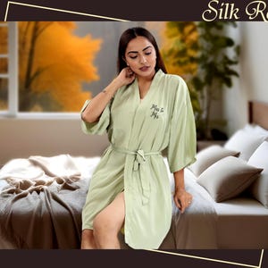 Personalized Bridesmaids Robes | Bridal Silk Robes | Bridesmaid Proposal | Wedding Party Gifts | Custom Satin Silk Robes | Bridesmaid Gifts