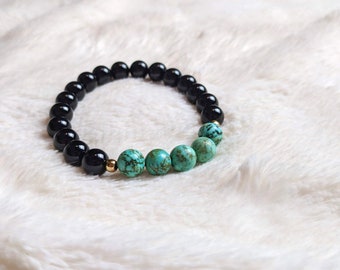 Bracelet made of Onyx stones associated with Turquoise - protects from the negative and brings joy, optimism