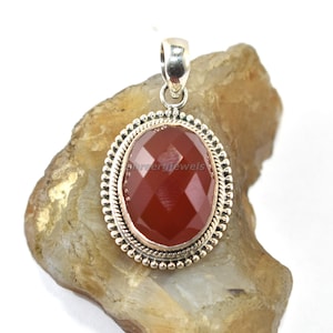 Roter Onyx Anhänger Halskette für Frauen | 925 Sterling Silber Halskette | Handgemachter Schmuck aus rotem Stein | Muttertagsgeschenk für Sie