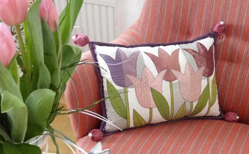 Spring Tulips, Quilt Pattern With Applique, PDF, Runner and Cushion ...