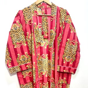Indian Beach Kimono Robe / Sleepwear Tiger Print Cotton Kimono / Boho Cover Up Kimono / vintage long kimono robe / Summer Nightwear Bathrobe