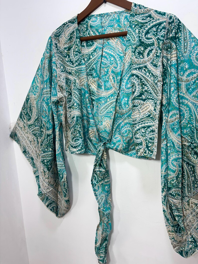 Tie and Dye Silk Crop Top | Indian Silk Tie Dye Top | Bell Sleeves Top | Front Tie Top | Silk Crop Top | Boho Hippie Crepe Beach Crop Top. Bell Sleeve Plus Size Tie Top, Bohemian Wrap Top, 3 Way Tie Hippie Boho Blouse, Flare Sleeves, Paisley Print, 70s Top, Silk Retro Top.