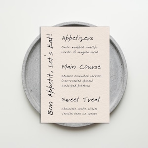 Plantilla de menú minimalista para cenas / efecto dibujado a mano / minimalista / menú moderno escrito a mano / ostras / sin migas / blanco y negro