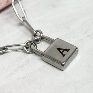 Collar con candado personalizado - Colgante con candado con iniciales personalizadas - Cadena de plata de ley 925 - Regalo de San Valentín - Colgante con candado de acero inoxidable