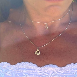 Collar con inicial hebrea en plata 925 - Collar con letra hebrea - Colgante con inicial - Collar con letra judía - Regalo para mujeres, hombres y niños