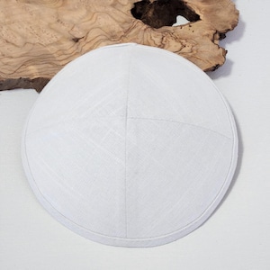 Personalized Linen Kippot: Wedding & Bar/Bat Mitzvah Favors