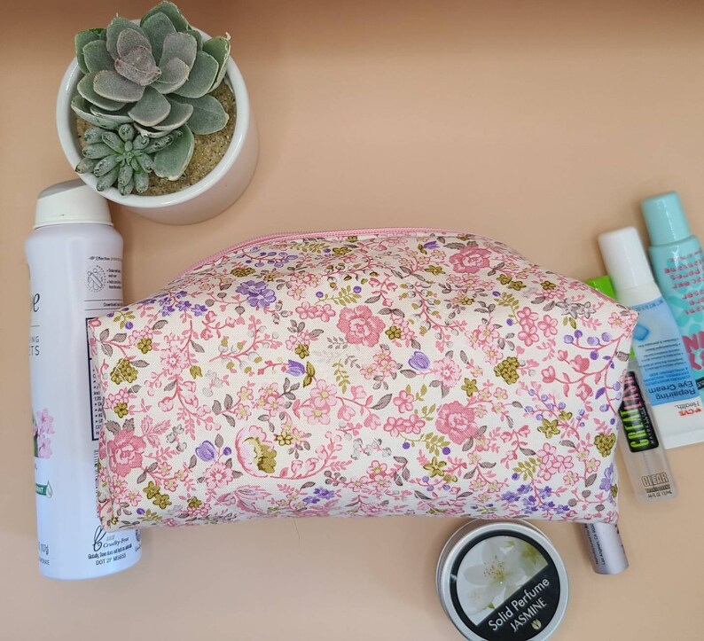 Quilted Makeup Bag Floral Makeup Bag Pinkmakeupbag Cute Etsy