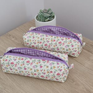 Quilted pencil case, slim pencil case, floral pencil case, pencil organizer, Handmade Zipper Boxy Brush Bag,Back to School Gift