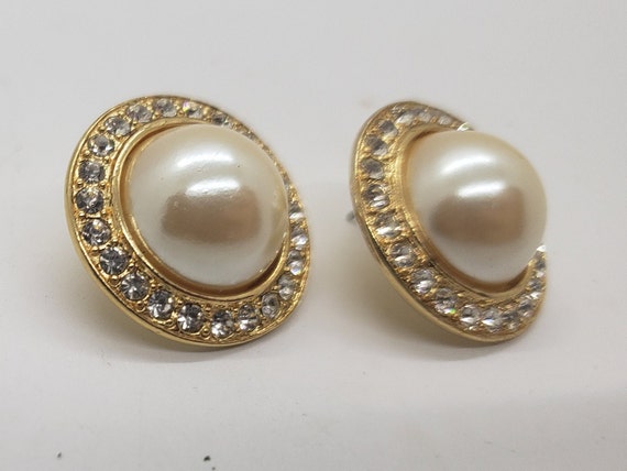 Vintage 1950's Faux Mabe Pearl Earrings Goldtone … - image 2