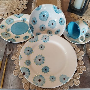 Viboral Pottery Dinner 5 Pieces Set Handpainted