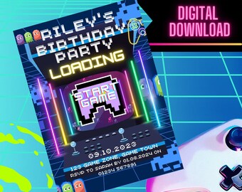 以下が含まれることがあります： レトロなビデオゲームをテーマにした誕生日パーティーのデジタル招待状。招待状には、ピクセル化されたゲーム画面に「Riley's Birthday Party Loading」と「Start Game」のテキストが表示されています。招待状は、ネオングリーン、ブルー、パープルのライトで飾られています。