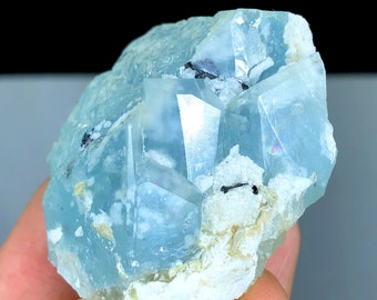 Natural Blue Color Aquamarine Floater, Etched Aquamarine, Raw Mineral, Aquamarine from Shigar valley Skardu Pakistan - 77 gram