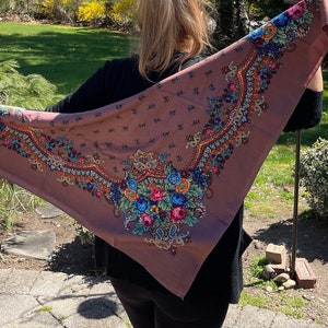 Vintage style Ukrainian/Russian design multicolor floral pattern pinkish brown shawl wrap