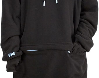 GameSnugg - The Wearable Blanket for Gamers