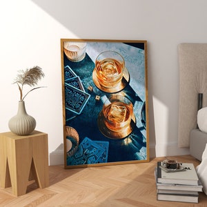 Spielkarten digitale Wandkunst, Whisky druckbares Poster, Poker Nacht Wandkunst, Glücksspiel Drucke, trendige Wandkunst, Wohnheim Zimmer Dekor, Kartenspiele