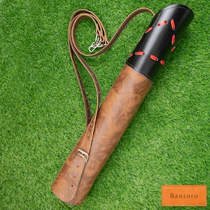 Handcrafted Leather Archery Quiver – Traditional Longbow Side Arrow Holder for Hunting, Target Practice, and Field Shooting
