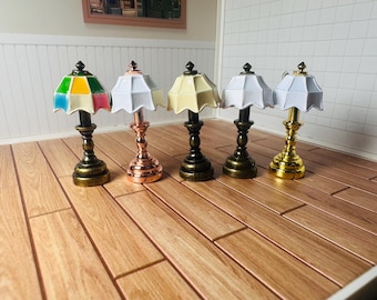 Lampe de Plafond Miniature pour Maison de Poupée Échelle 1/12 à Piles Lampe de Plafond Miniature pour Maison de Poupée Échelle 1/12 à Piles
