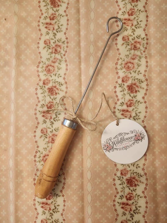 Sourdough starter whisk for breadmaking