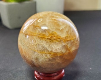 Linda Esfera de Cristal de Pedra da Lua - Tons Terrosos - É um Símbolo de Luz e Esperança - Loja de Cristais - Cura com Cristais