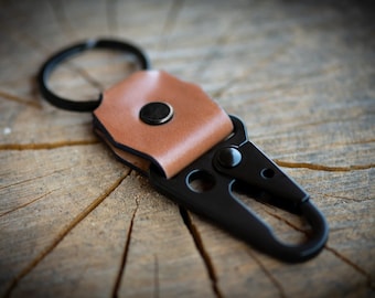 Taktischer Schlüsselanhänger Muschel Cordovan Leder, Sling Haken, Geschenk für Ihn, Hochzeit Giveaway, Schlüsselanhänger, Schlüsselring, Spring Snap, Gewehrhaken, Karabiner