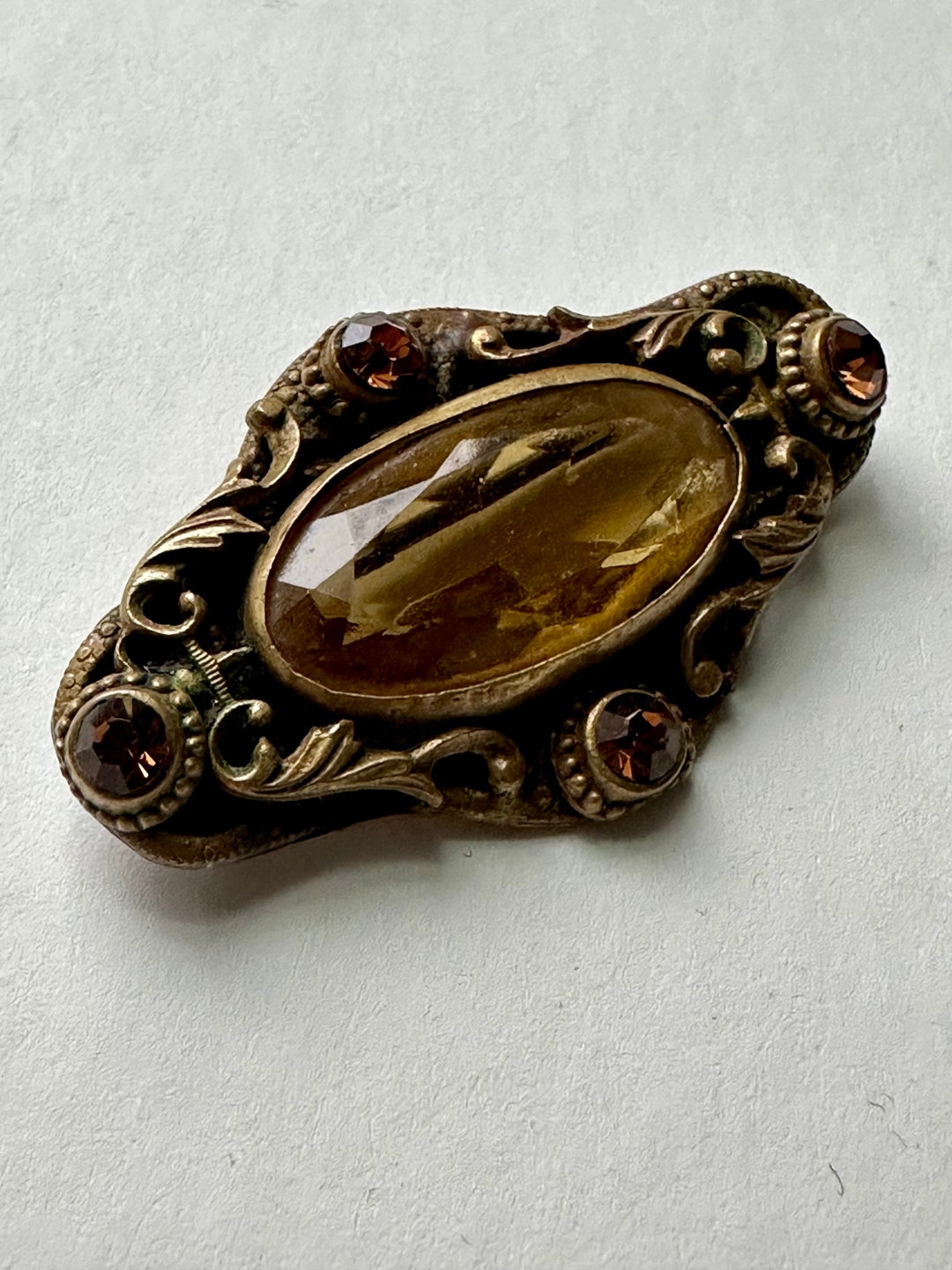 Broche Ancienne En Ambre Et Laiton Argenté - Bijou Vintage Occasion