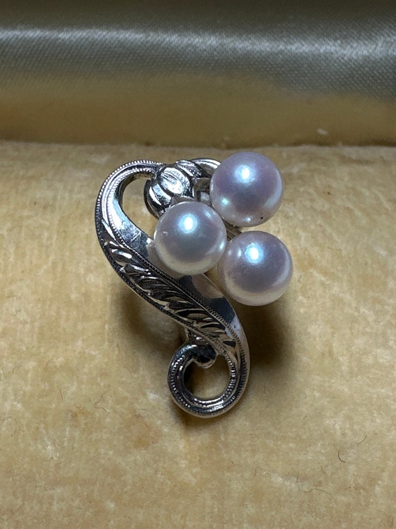 Vintage Mikimoto Pearl Earrings Gift for Her - image 2