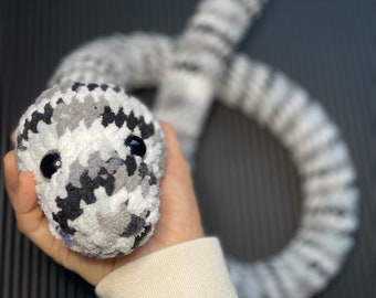 MADE TO ORDER amigurumi snake plushy| crochet amigurumi snake| snake stuffed toy|soft snake toy| crochet snake plush