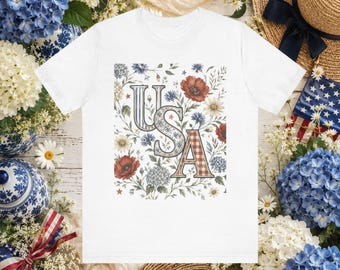 Vintage Americana Floral USA T-Shirt | Fourth of Jul Cottagecore Shirt