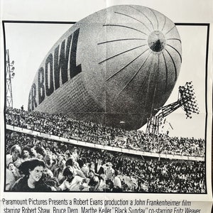 1977 年のブラック サンデー、スーパー ボウルでのグッドイヤー ブリンプ ツェッペリン事故!