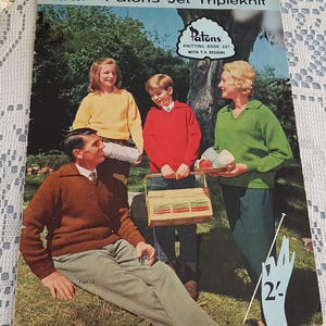 Vintage 1960s Patons Knitting Pattern Book 607, 9 Adult Kids Jumpers and Cardigans