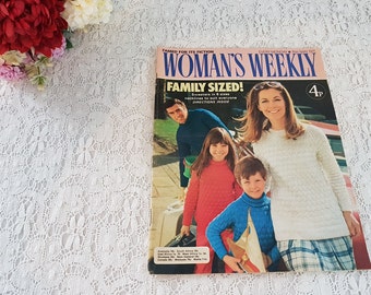 Vintage Mai 1971 English Womans Weekly Magazine, Patterns Fiction Fashion Royalty