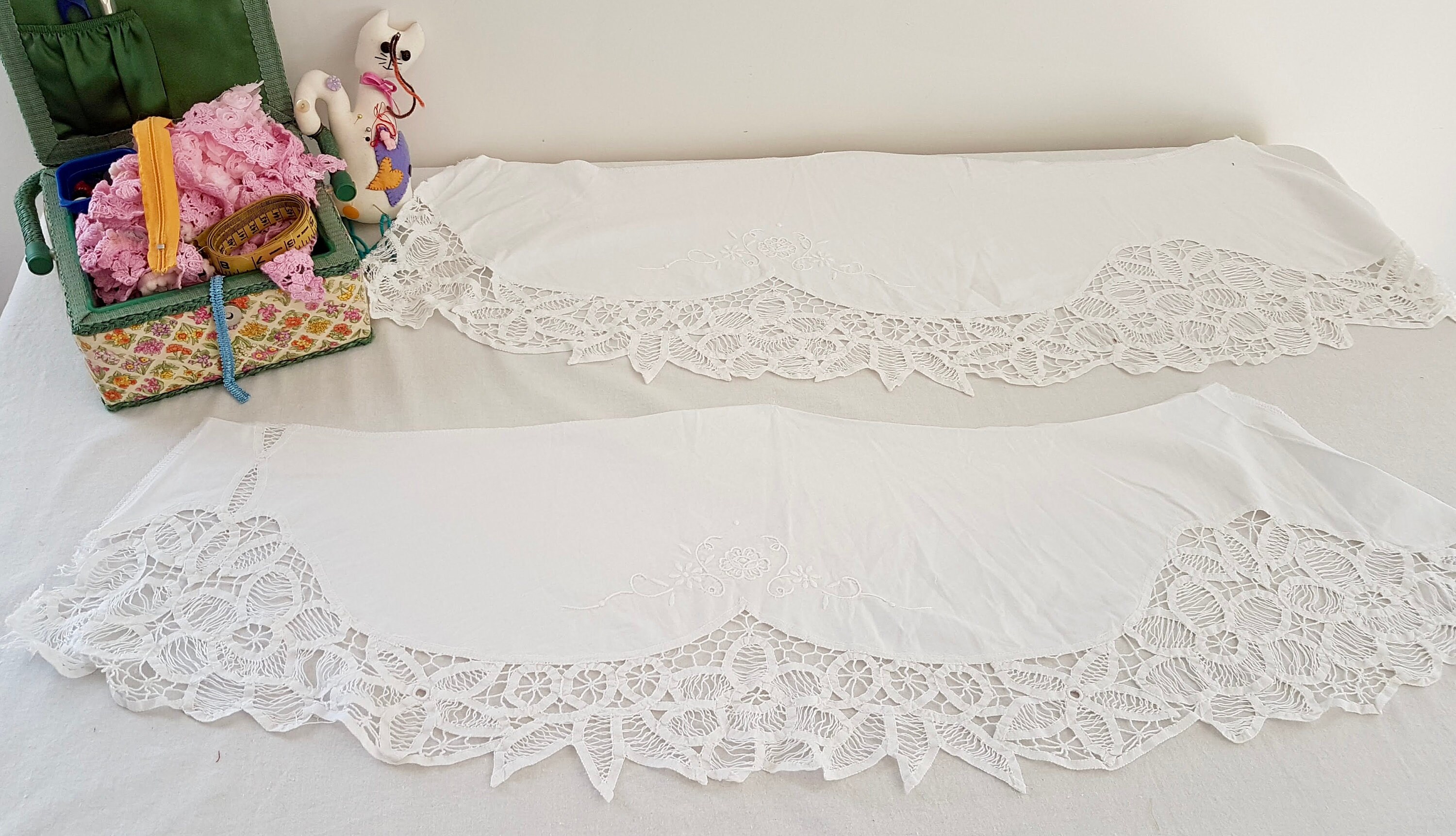 Vintage White Embroidered Table Linen Fabric Scrap Bundle Etsy