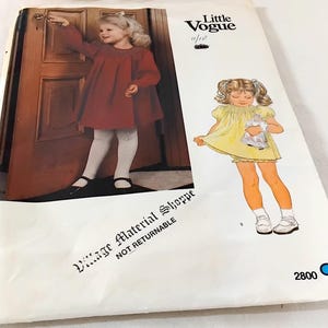 Vintage 80s Little Vogue no 2800 Child&#39;s Smocked Dress & Bloomers Sewing Pattern, Cut, 56cm bust