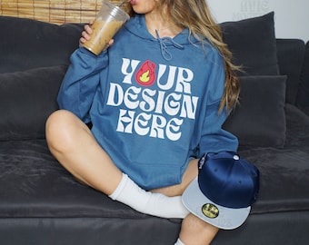 Gildan 18500 Mockup Indigo Blue Hoodie - Trendy Oversized Hoodie Mockup - G18500 Sweatshirt met capuchon - Sportief Mockup