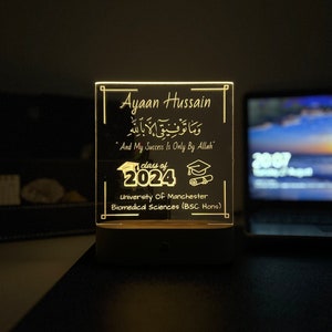 Presente de formatura islâmico personalizado, lâmpada LED, presentes para ele e ela, presentes para filho e filha, placa de formatura, presentes islâmicos personalizados