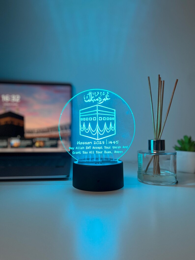 Personalised Umrah Mubarak LED Acrylic Lamp | Laser Engraved Islamic Night Light | Custom Hajj/Umrah Gift for Family or Couple image 7