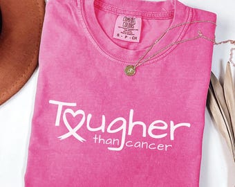 Camiseta Comfort Colors "Más resistente que el cáncer" Camiseta para luchadores contra el cáncer Regalo para supervivientes de quimioterapia Camiseta para concienciación sobre el cáncer de mama
