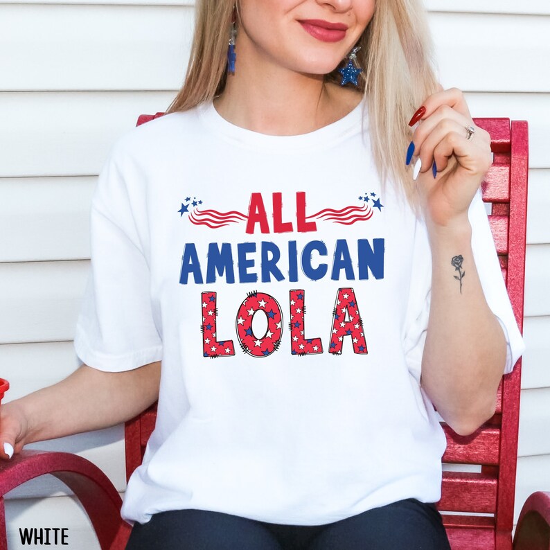 T-shirt Homme Lola Cars Logo - Style Américain - Coton Gildan 5000 - Taille US - Neuf