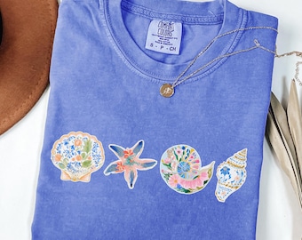Comfort Colors Seashell Shirt Beach Shirt Ocean Lover Gift Coastal Aesthetic Tee Floral Sea Shell T-Shirt Summer Vacation Girls Trip TShirt