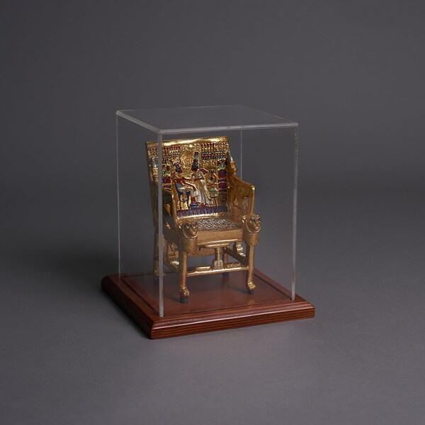 Throne Chair of King Tutankhamun Authentic Replica Museum Reproduction Hand Made in Egypt Antique Decoration Souvenir Covered in Plexiglass