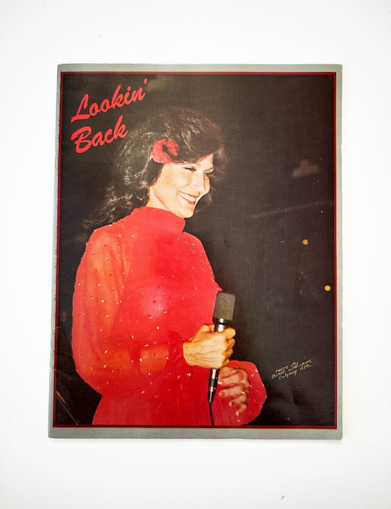 loretta lynn red dress Lookin' Back Loretta Lynn Vintage Booklet