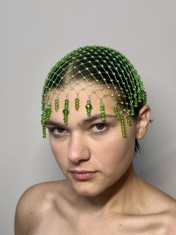 Black Beaded Mesh Headpiece Bridal Pearl Net Headpiece  display picture 2